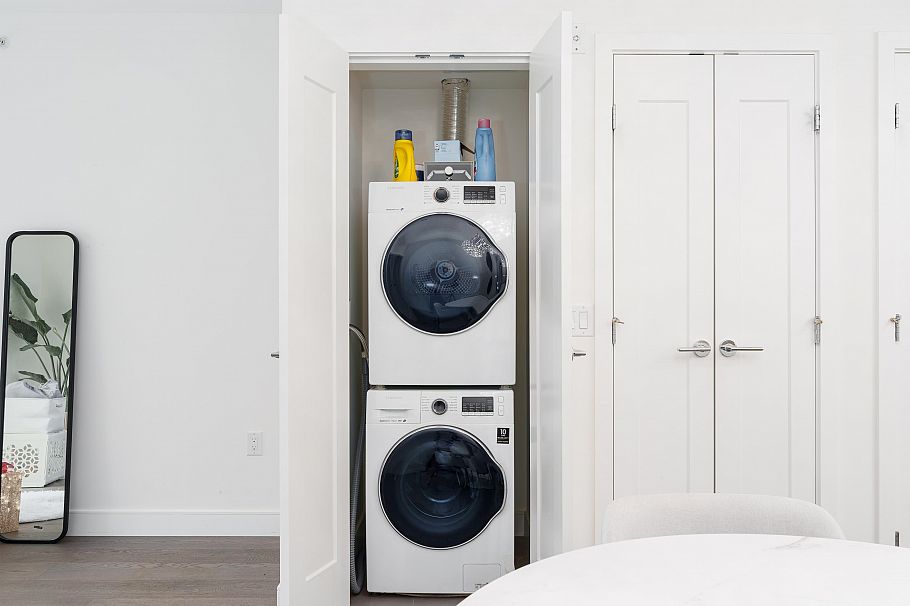 306 477 W 59th Avenue Vancouver, BC - 12