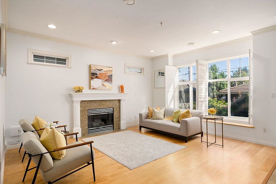 2818 W 19th Avenue Vancouver, BC - 17