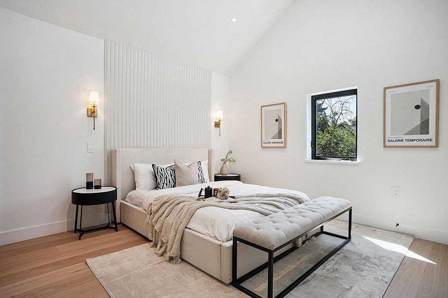 1 1915 E 3rd Avenue Vancouver, BC - 13