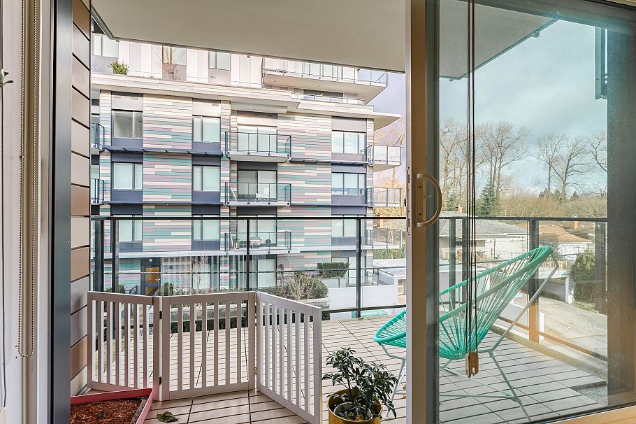 306 477 W 59th Avenue Vancouver, BC - 18