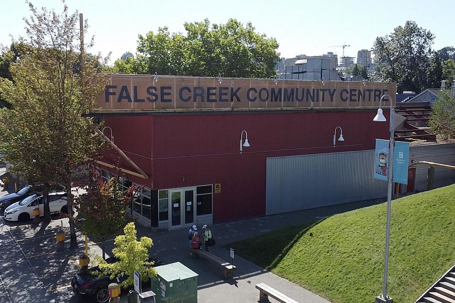 28 1345 W 4th Avenue Vancouver, BC - 40