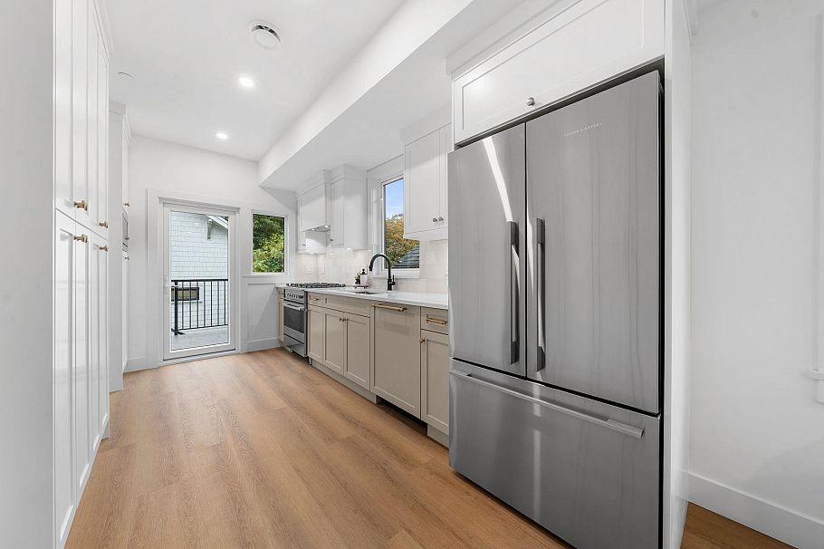 2528 Mcgill Street Vancouver, BC - 10