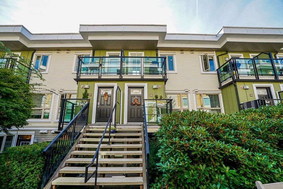 76 728 W 14th Street North Vancouver, BC - 34