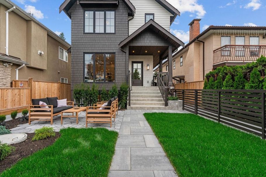 6890 Brooks Street Vancouver, BC - 29