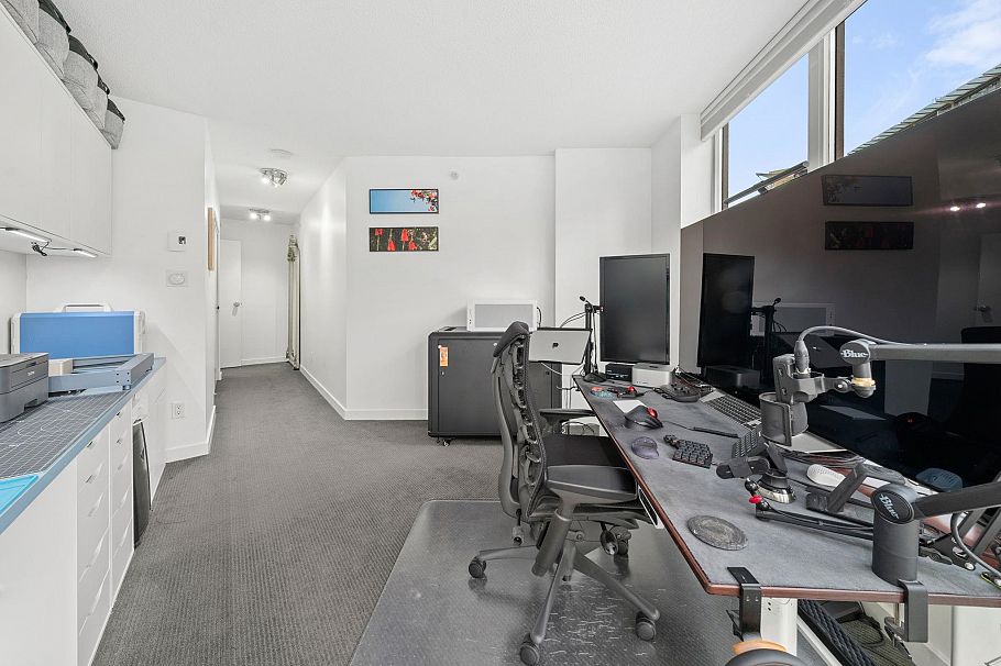 211 445 W 2nd Avenue Vancouver, BC - 24