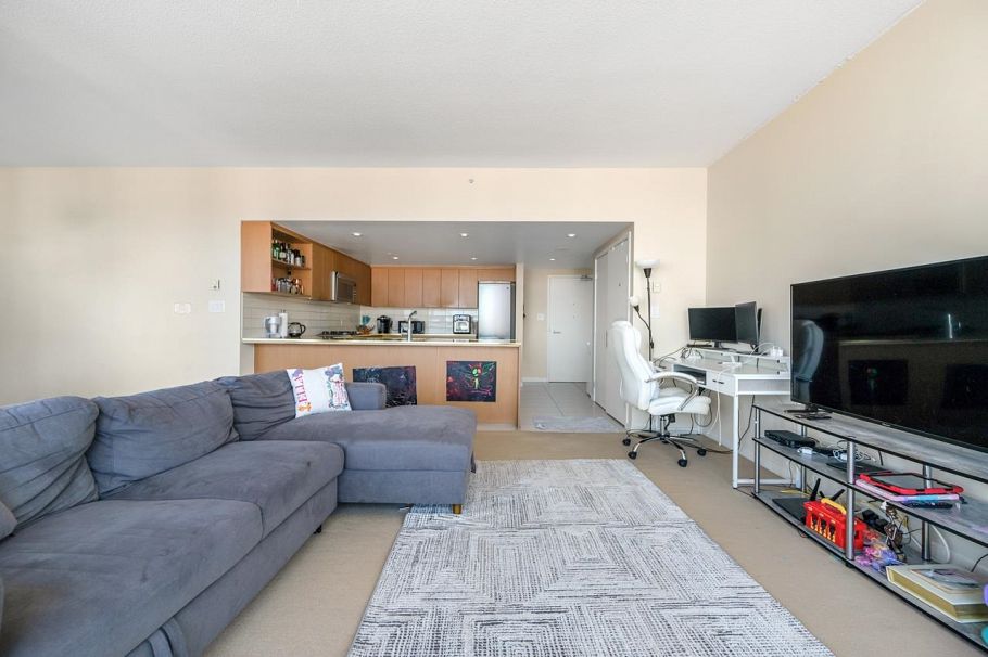 812 522 W 8th Avenue Vancouver, BC - 2