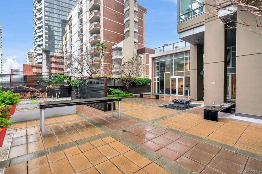 1703 1308 Hornby Street Vancouver, BC - 5