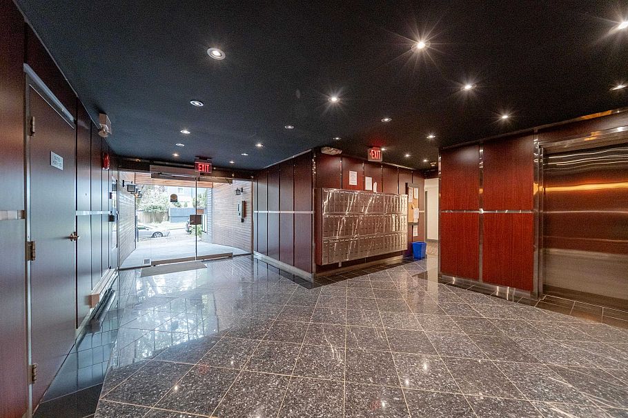 209 1550 Barclay Street Vancouver, BC - 23