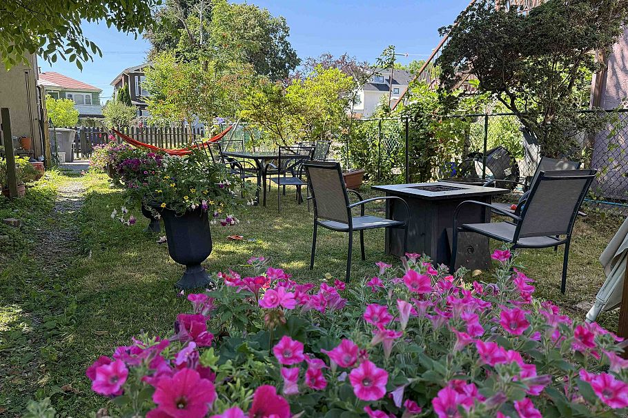 1688 E 29th Avenue Vancouver, BC - 24