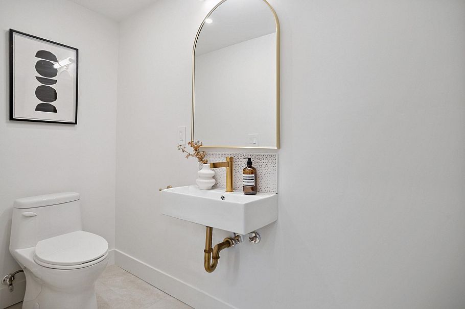 1917 3rd Avenue Vancouver, BC - 17