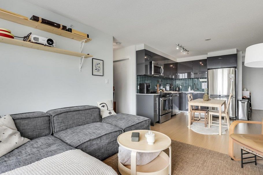 912 1325 Rolston Street Vancouver, BC - 5