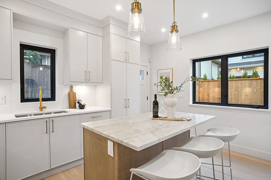 1917 3rd Avenue Vancouver, BC - 10