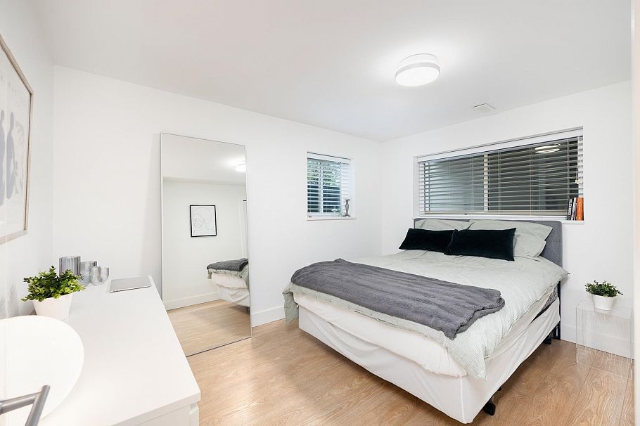 1709 Philip Avenue North Vancouver, BC - 11