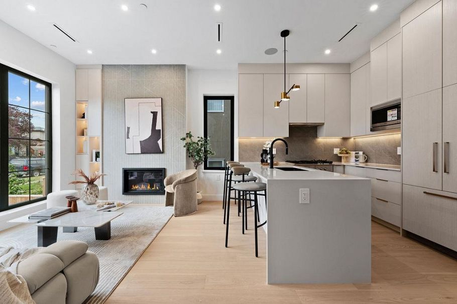 6890 Brooks Street Vancouver, BC - 9