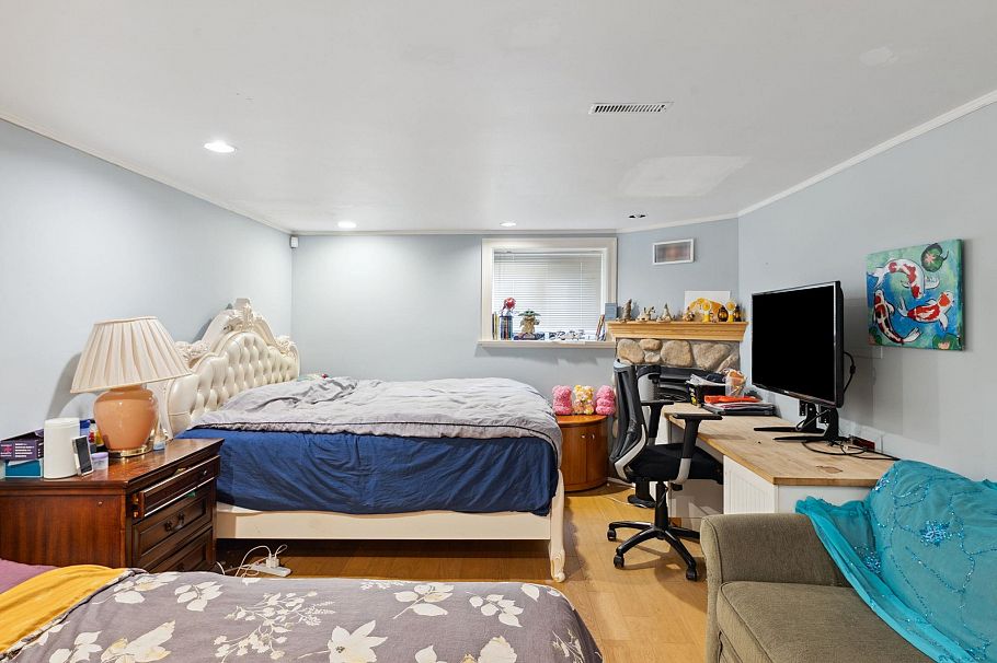 2923 W 32nd Avenue Vancouver, BC - 23