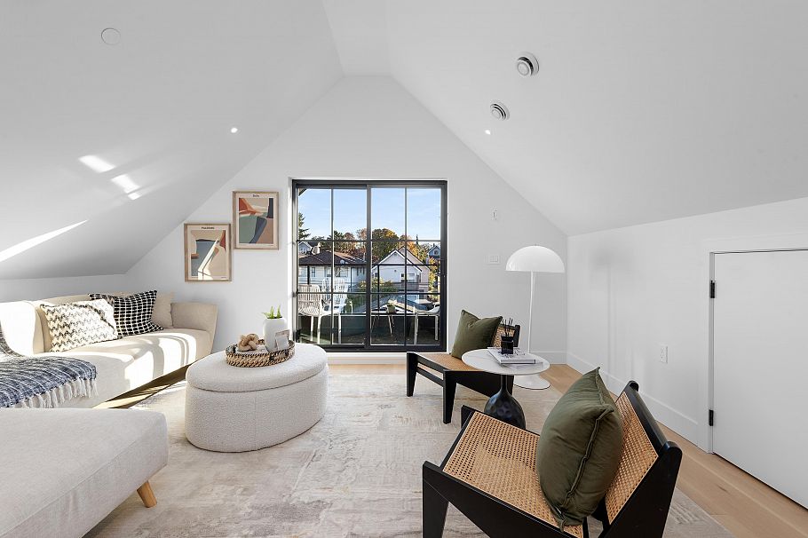 2 240 E 37th Avenue Vancouver, BC - 26