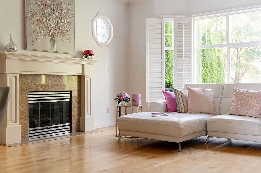 2818 W 19th Avenue Vancouver, BC - 3