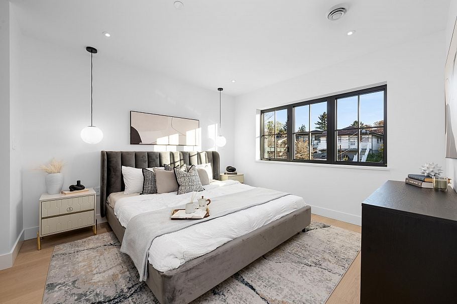 2 240 E 37th Avenue Vancouver, BC - 20