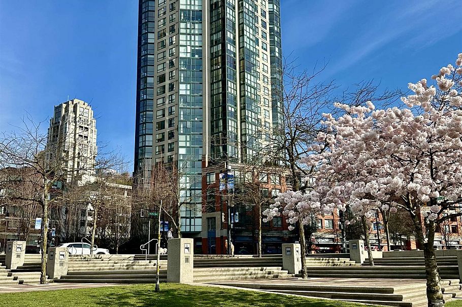 706 289 Drake Street Vancouver, BC - 39