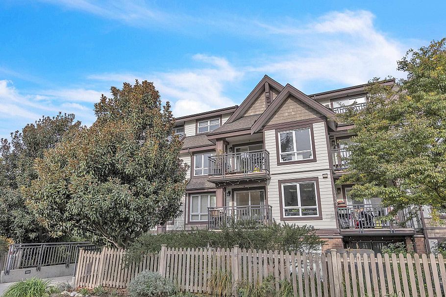 PH3 1533 E 8th Avenue Vancouver, BC - 2