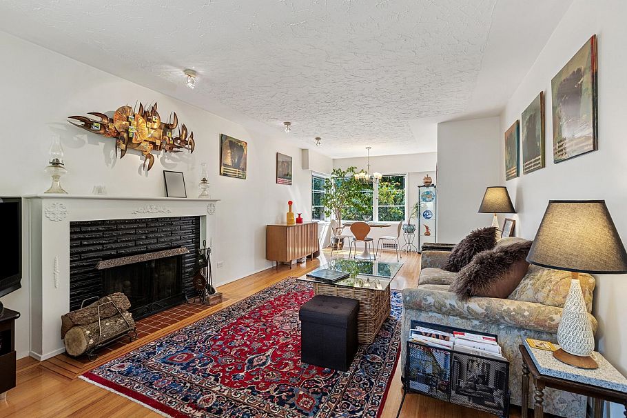 415 W 26th Street North Vancouver, BC - 7