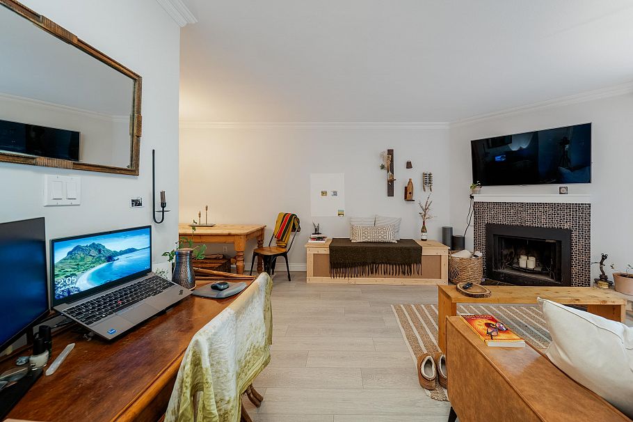 209 1550 Barclay Street Vancouver, BC - 6