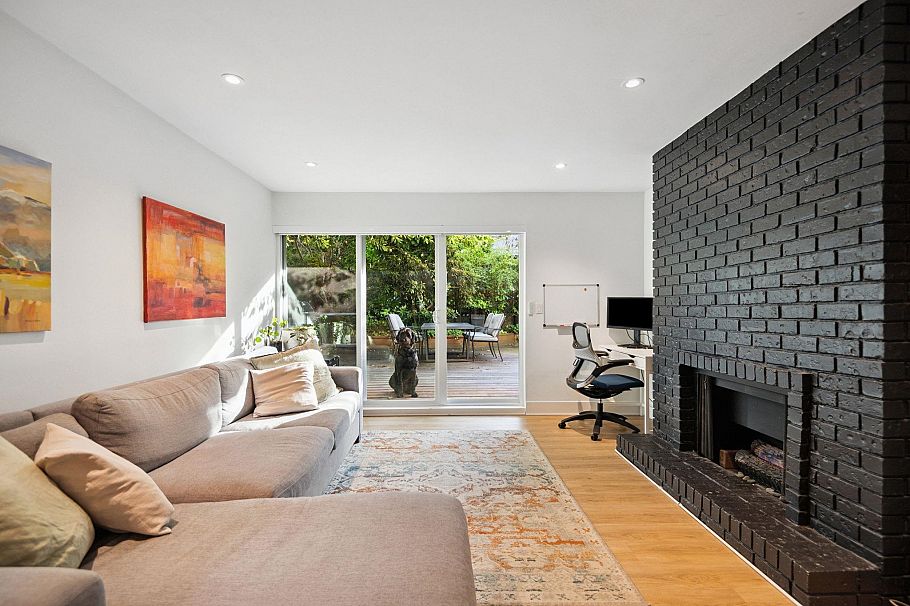 101 1696 W 10th Avenue Vancouver, BC - 6