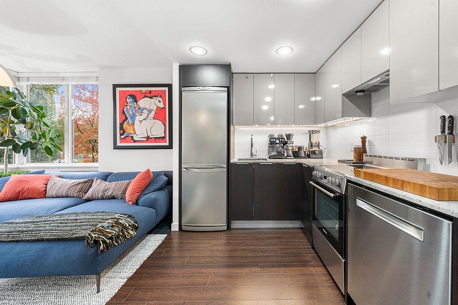 211 445 W 2nd Avenue Vancouver, BC - 14