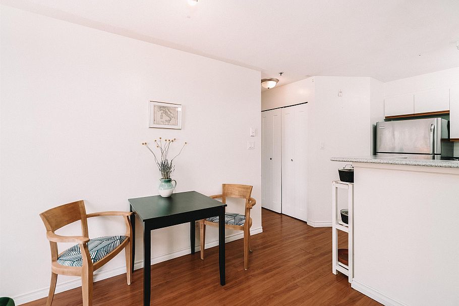 106 3168 Laurel Street Vancouver, BC - 12