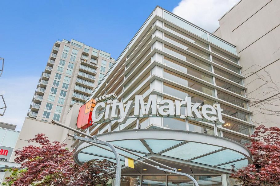 1302 158 W 13th Street North Vancouver, BC - 35