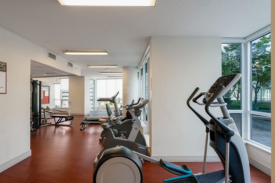 714 833 Seymour Street Vancouver, BC - 15