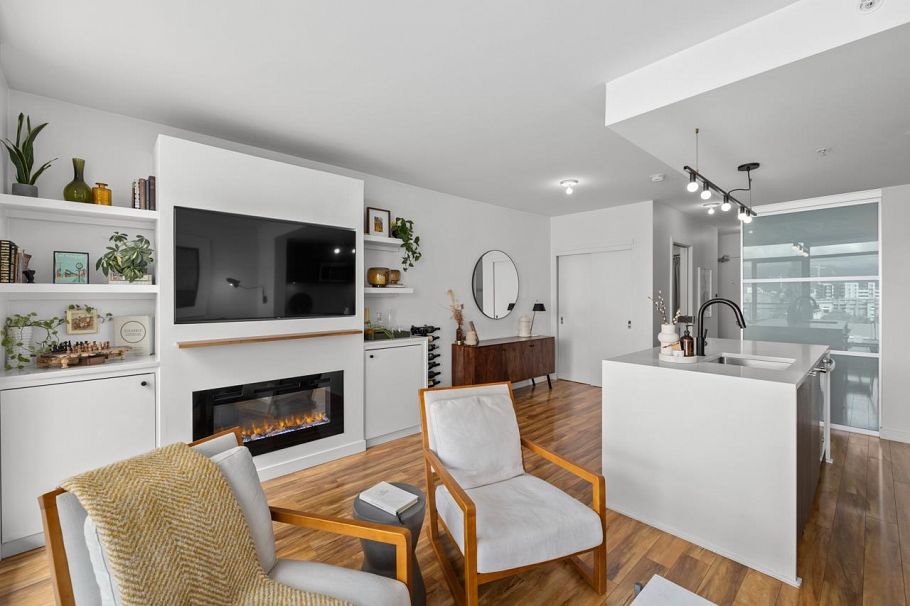 520 289 E 6th Avenue Vancouver, BC - 5