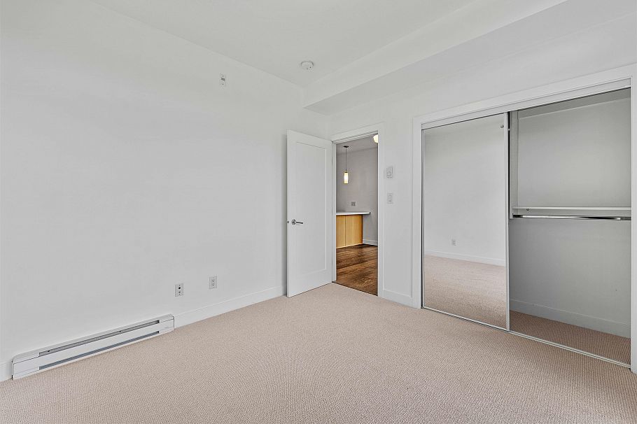 402 5325 West Boulevard Vancouver, BC - 22