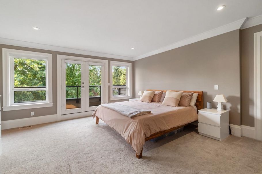 3365 Edgemont Boulevard North Vancouver, BC - 12