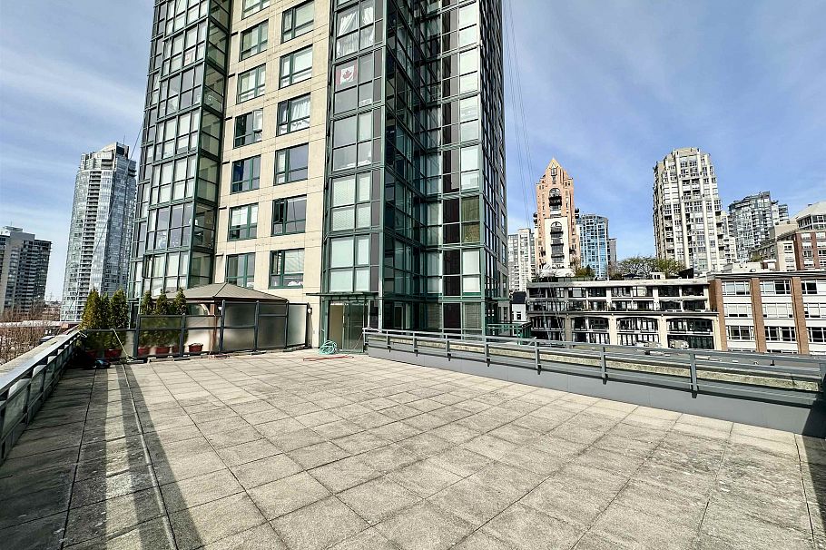 706 289 Drake Street Vancouver, BC - 7