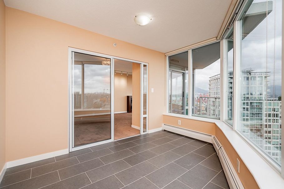 2608 58 Keefer Place Vancouver, BC - 16