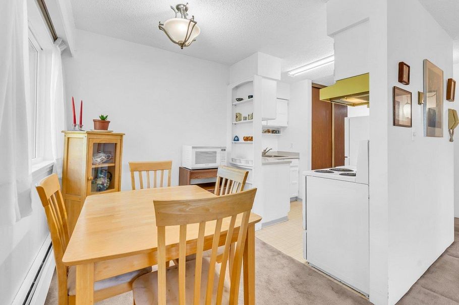 311 2121 W 6th Avenue Vancouver, BC - 5