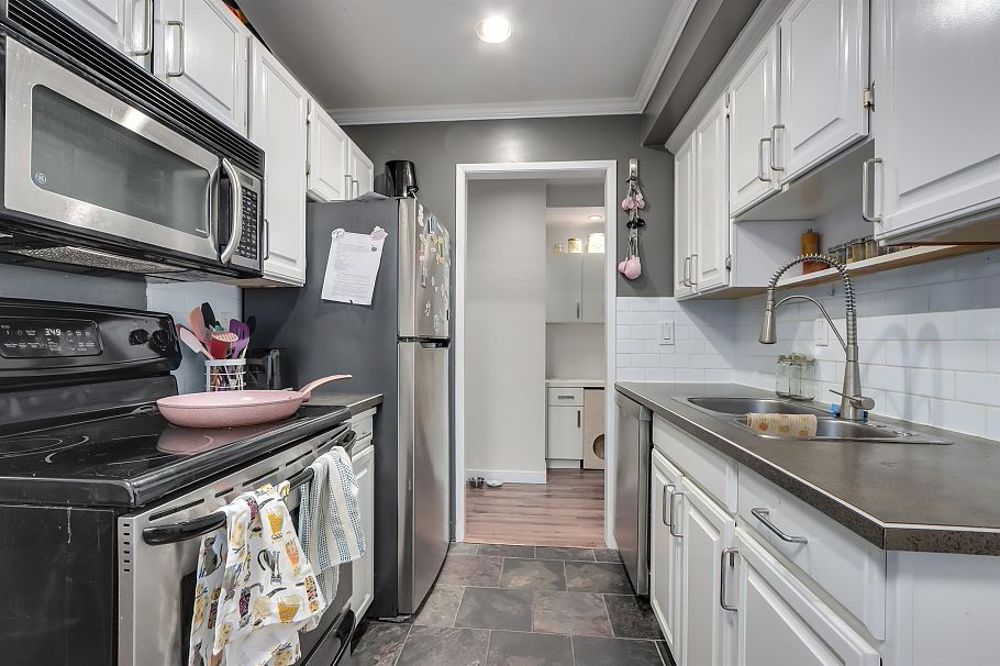 301 330 E 7th Avenue Vancouver, BC - 13