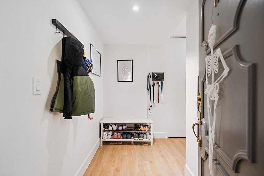 101 1696 W 10th Avenue Vancouver, BC - 21