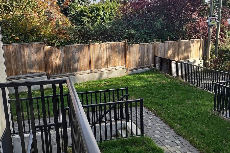 2 1706 W 68 Avenue Vancouver, BC - 23