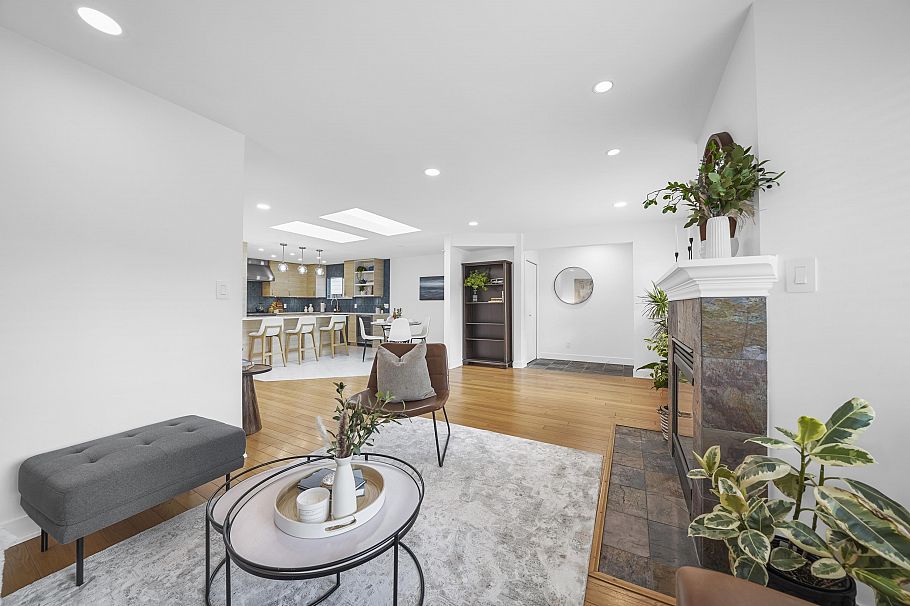 1412 Hope Road North Vancouver, BC - 6