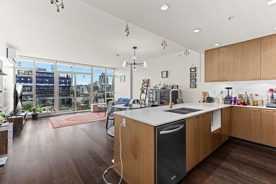 PH907 221 Union Street Vancouver, BC - 7