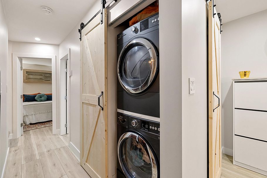 8 1285 Harwood Street Vancouver, BC - 32