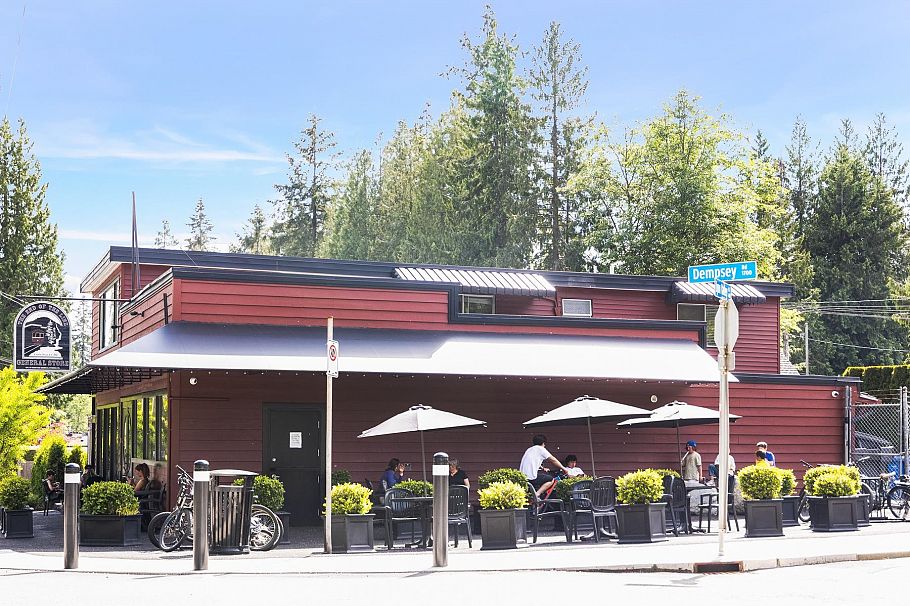 307 1327 Draycott Road North Vancouver, BC - 27