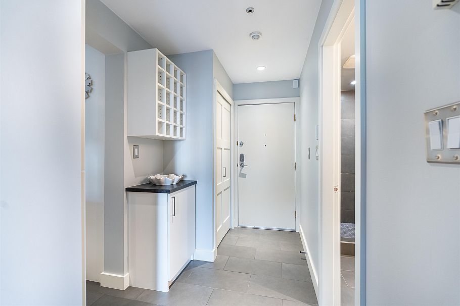 204 1551 Mariner Walk Vancouver, BC - 7