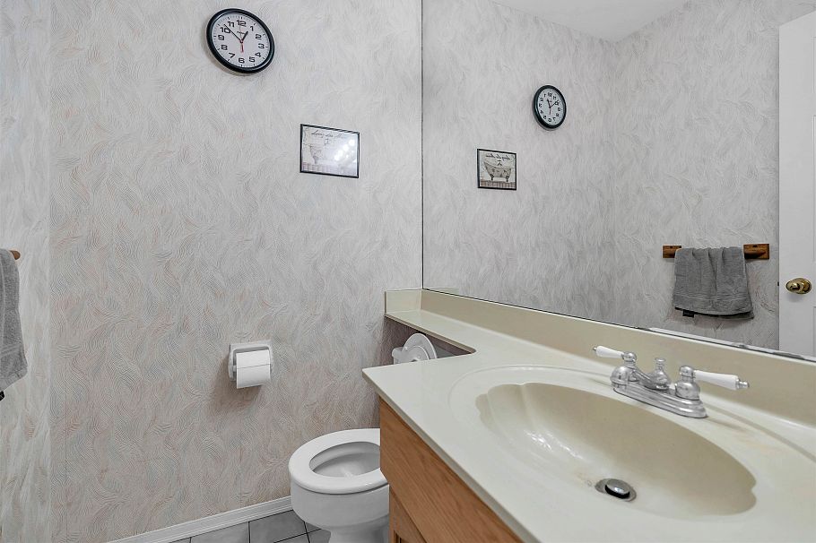 3863 W 30th Avenue Vancouver, BC - 5