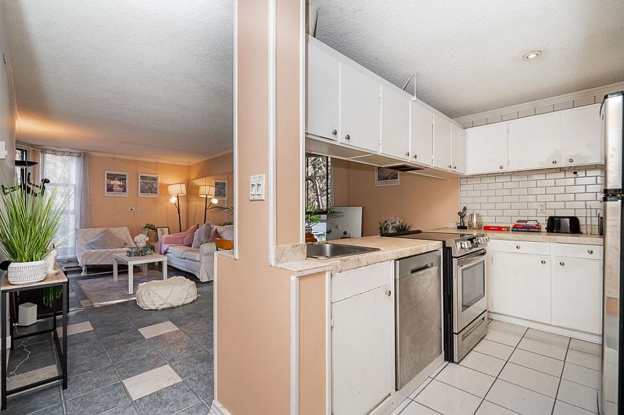 508 1040 Pacific Street Vancouver, BC - 8