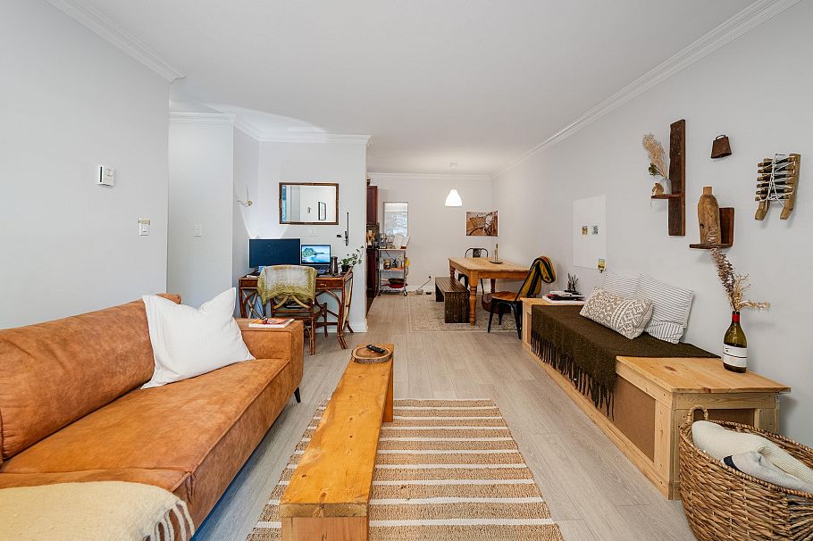 209 1550 Barclay Street Vancouver, BC - 4