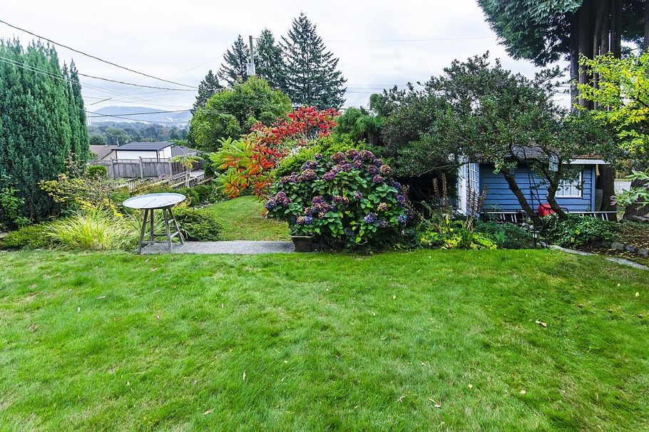 903 E Keith Road North Vancouver, BC - 31