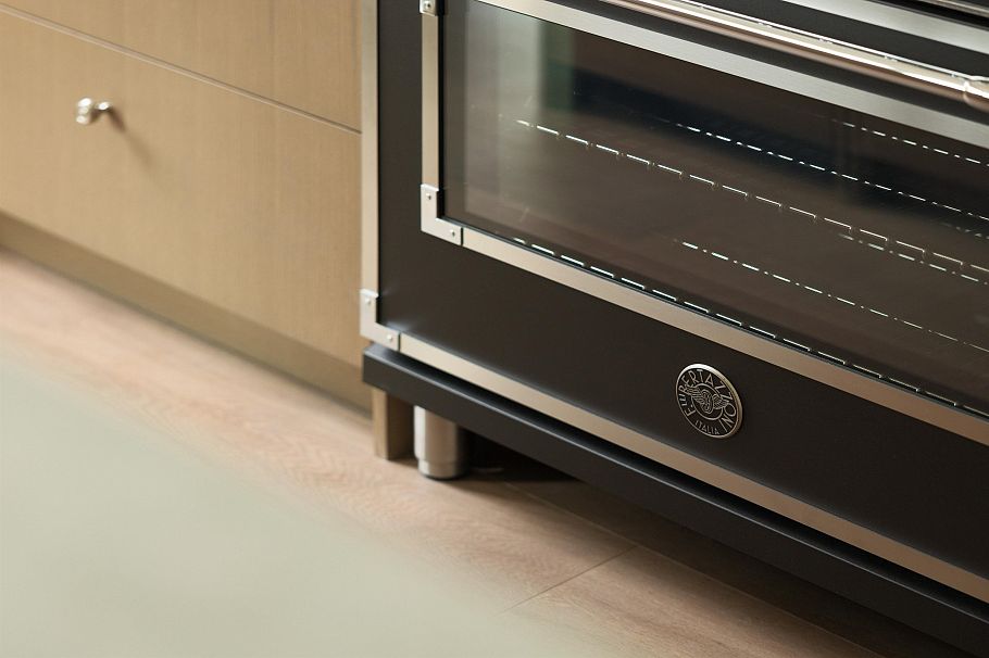 2 15 W 20th Avenue Vancouver, BC - 11